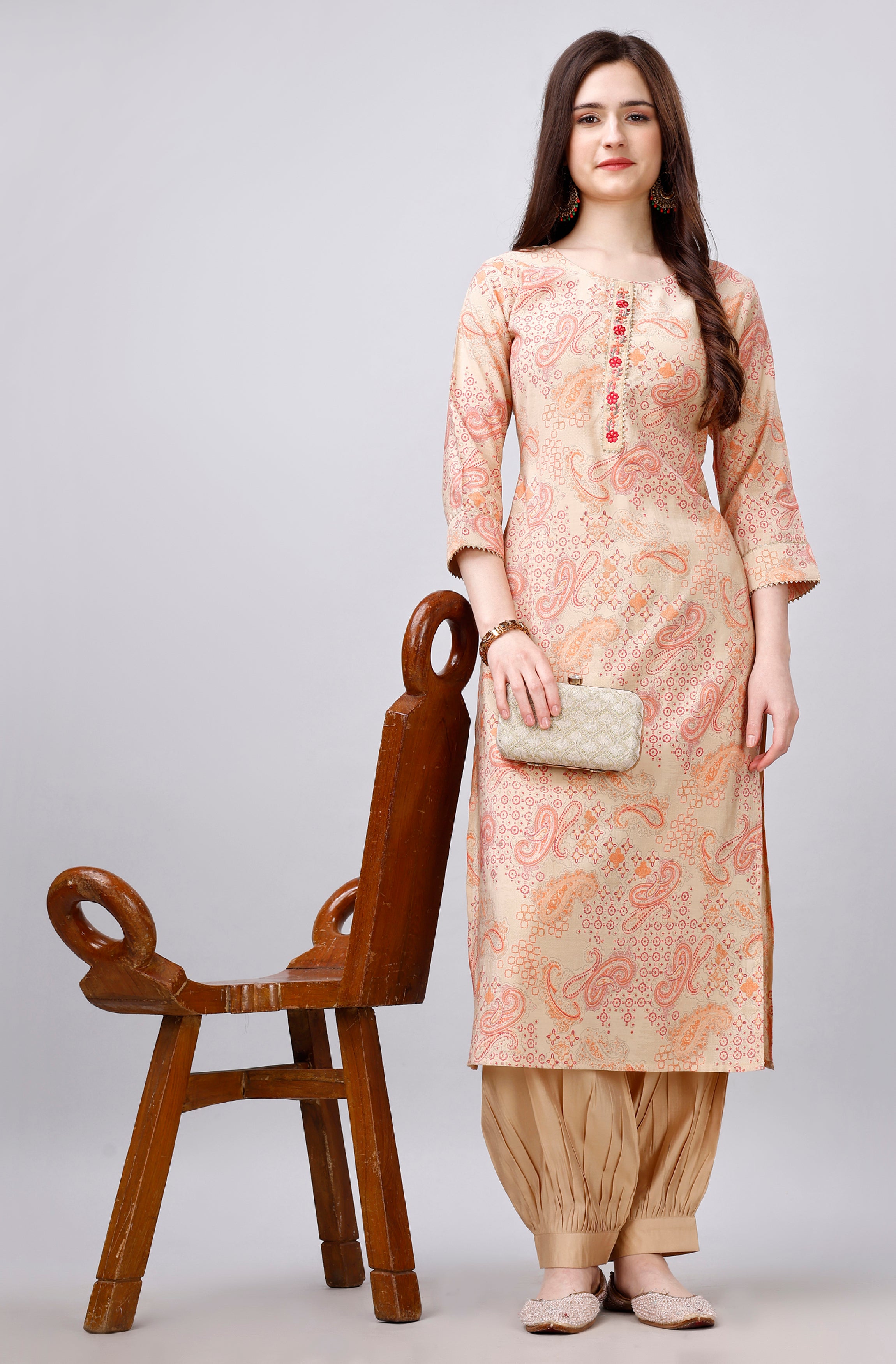 A sophisticated white viscose straight kurta